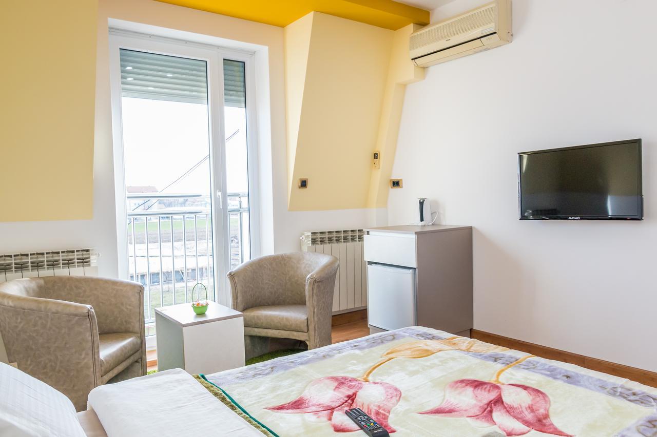 Kalanj Apartmani I Sobe Beograd Bagian luar foto